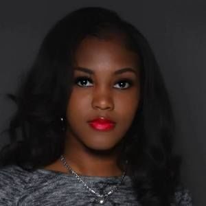 Meet your Posher, Renae